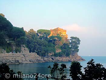 Castello Paraggi, Privatresidenz des italienischen Ministerpräsidenten Silvio Berlusconi